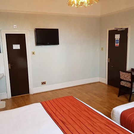 Forest View Hotel London Bagian luar foto