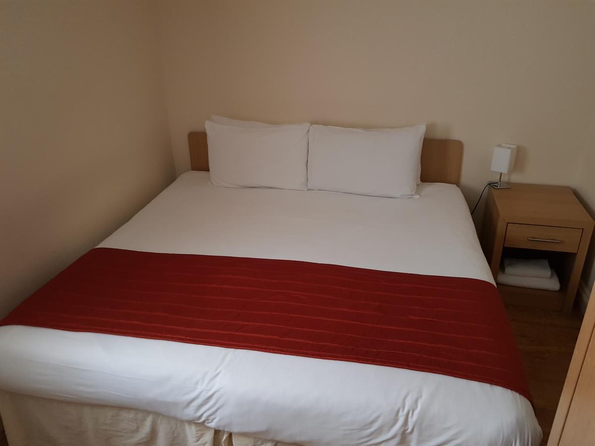 Forest View Hotel London Bagian luar foto