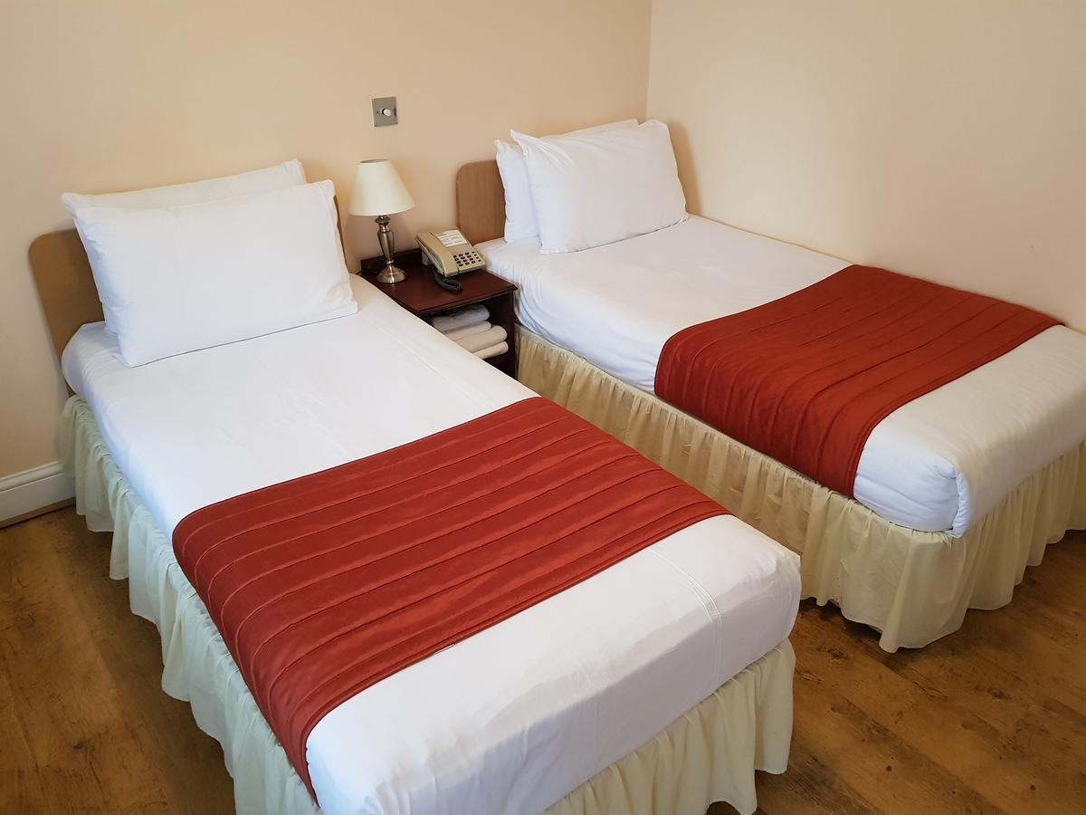 Forest View Hotel London Bagian luar foto